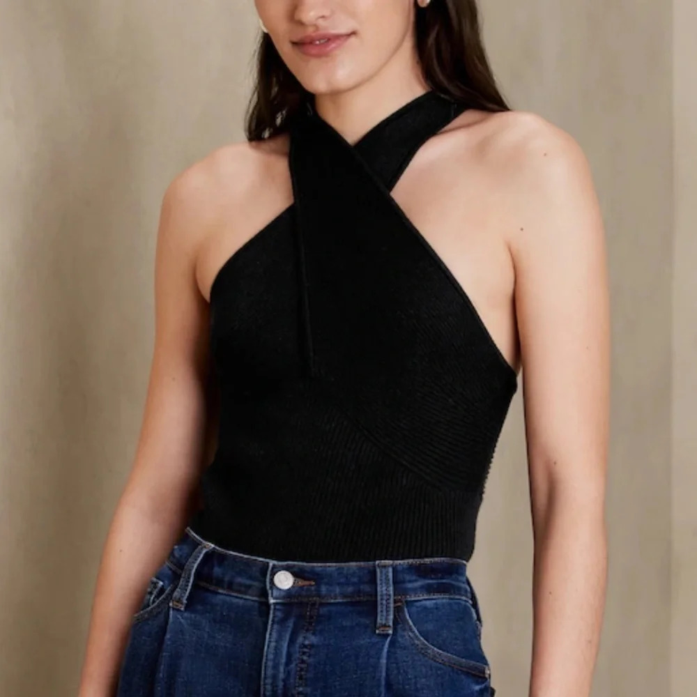 Banana Republic Ribbed Cross-Front Tank - Picture 2 of 10